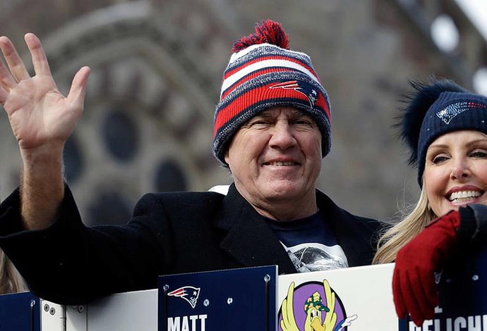 Bill Belichick desfile campeões super bowl NFL New England Patriots (Foto: Reprodução / Twitter)