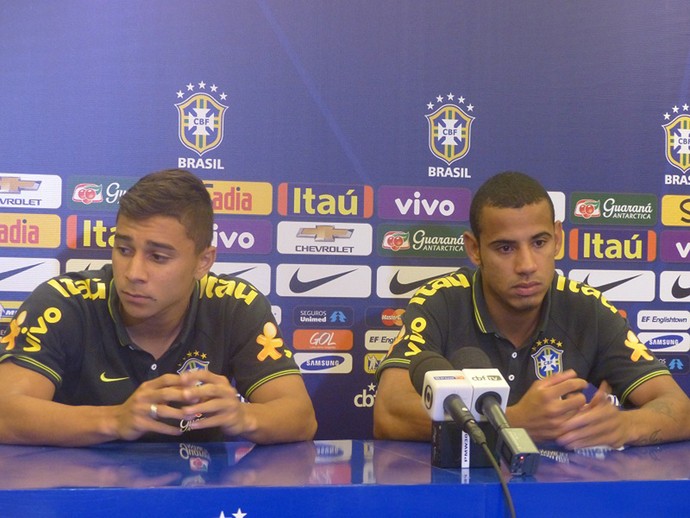 João Pedro e Lucas Evangelista seleção brasileira sub-20 (Foto: Felipe Schmidt)