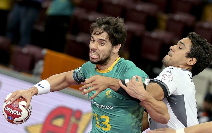 Diogo Huber, Brasil x chile Mundial de Handebol (Foto: EFE)