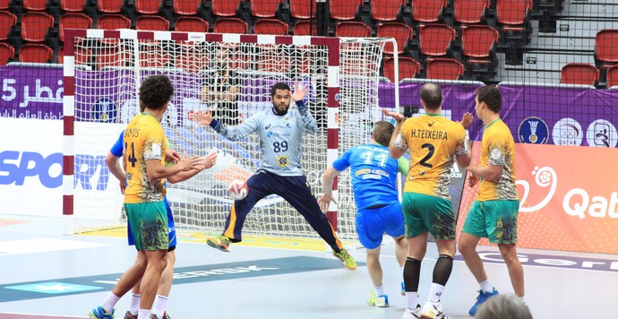 Brasil x Eslovênia handebol (Foto: Thierry Gozzer)