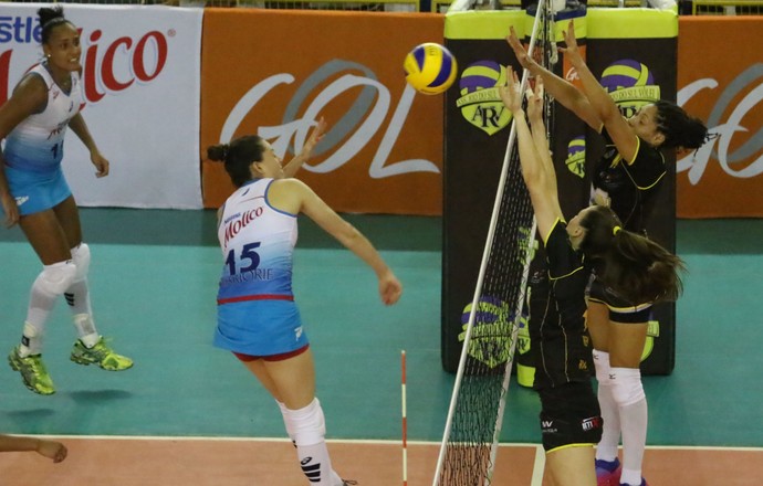 vôlei, Rio do Sul x Osasco (Foto: Clóvis Eduardo Cuco/Rio do Sul)