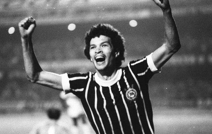 sócrates corinthians x são paulo 1979 (Foto: Gazeta Press)