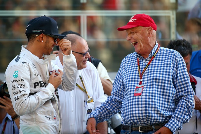 Lewis Hamilton e Niki Lauda no GP de Abu Dhabi (Foto: Getty Images)