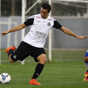 Leandro Damião atacante Santos treino (Foto: Ricardo Saibun / Divulgação Santos FC)