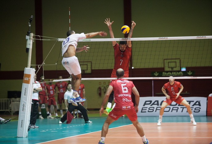 Sesi-SP x Rio do Sul - Superliga de Vôlei (Foto: Daniel Nunes/Divulgação)