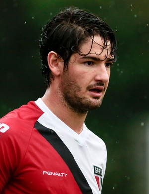 Alexandre Pato em treino do São Paulo (Foto: Ale Cabral / Agência Estado)