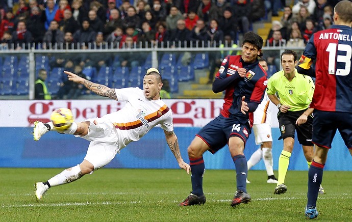 Nainggolan roma x genoa (Foto: Getty Images)