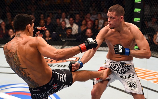 UFC Phoenix, Rafael dos Anjos e Nate Diaz (Foto: Getty Images)