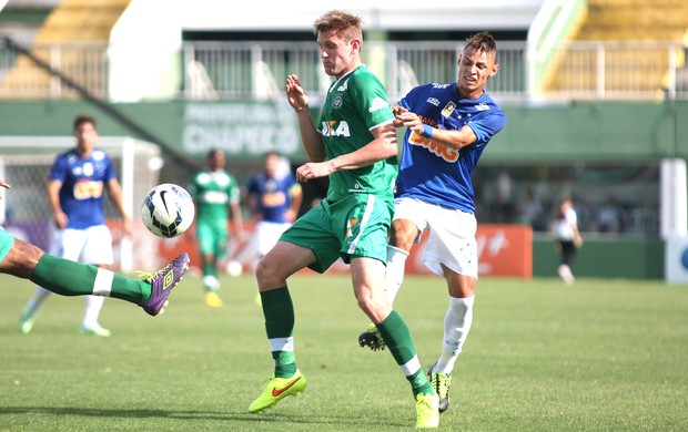 Neilton e Fabiano, Chapecoense X Cruzeiro (Foto: Alexandre Schneider / Getty Images)