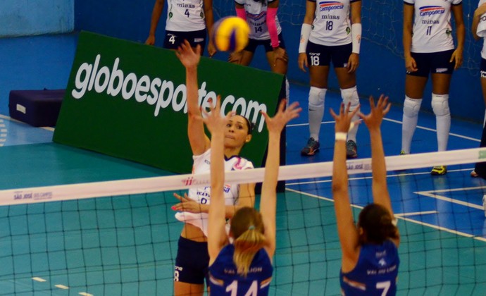 Jaque Jaqueline Minas x São José Superliga (Foto: Danilo Sardinha/GloboEsporte.com)