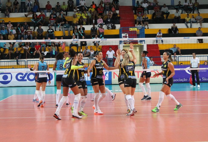 Praia Clube São Caetano Superliga Feminina Uberlândia (Foto: Praia Clube/Divulgação)