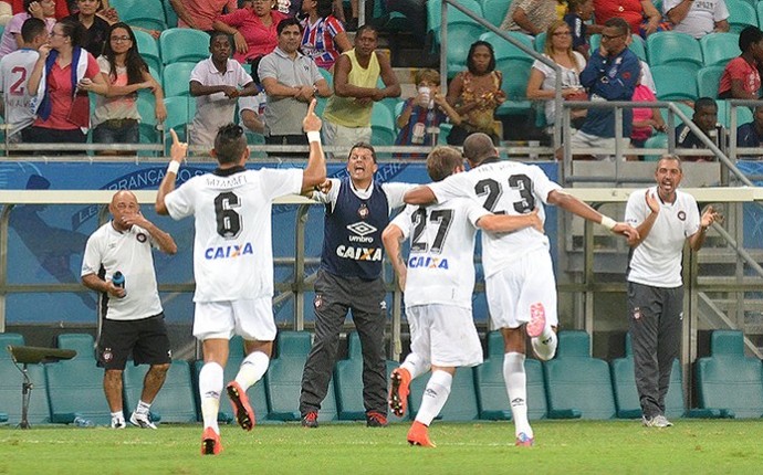 Atlético-PR Bahia (Foto: Gustavo Oliveira/ Site oficial Atlético-PR)