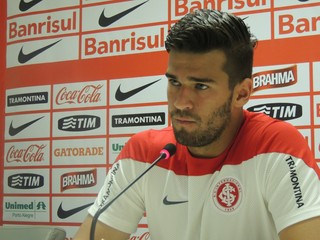 Alisson goleiro Inter (Foto: Tomás Hammes / GloboEsporte.com)