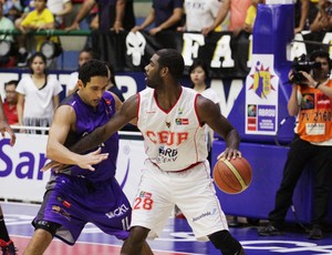 Mogi das Cruzes x Brasília Liga Sul-Americana de Basquete (Foto: Cleomar Macedo)