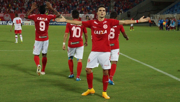 Rodrigo Pimpão - América-RN (Foto: Augusto Gomes/GloboEsporte.com)