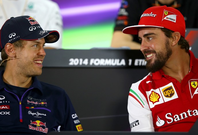 fernando alonso e sebastian vettel abu dhabi 20/11/2014 (Foto: Getty Images)