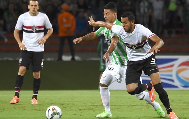 Souza, Atletico Nacional X São Paulo (Foto: Luis Costa / AFP)