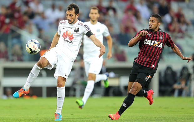 Dellatorre e Edu Dracena, Atlético-pr X Santos (Foto: Heuler Andrey / Getty Images)