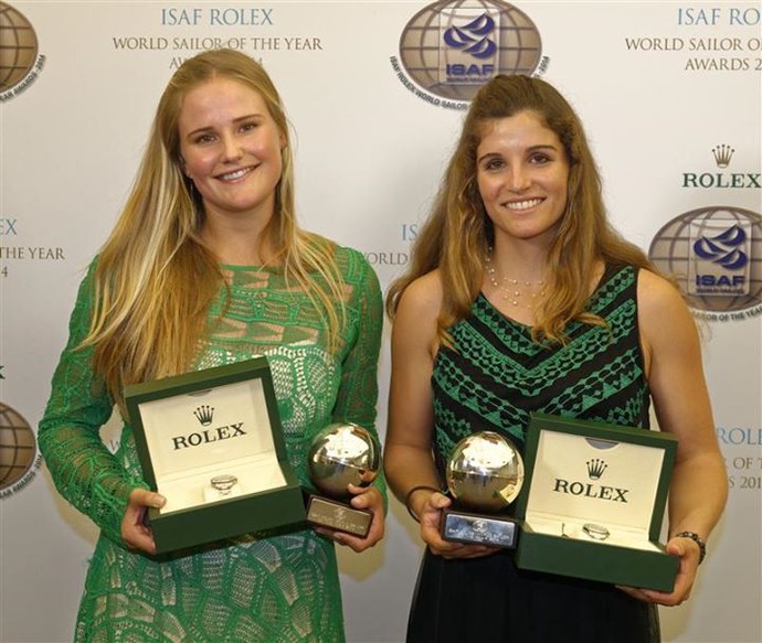 Kahena Kunze e Martine Grael  premio Isaf Rolex  (Foto: Divulgação/CBVela)