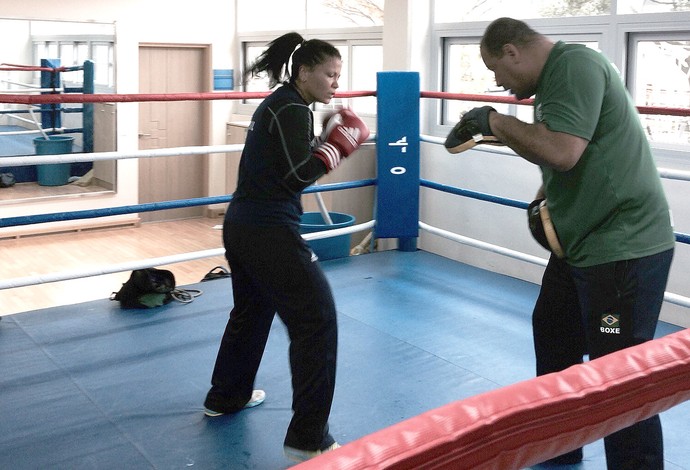 Flavia Figueiredo - seleção brasileira de boxe (Foto: Guilherme Costa)