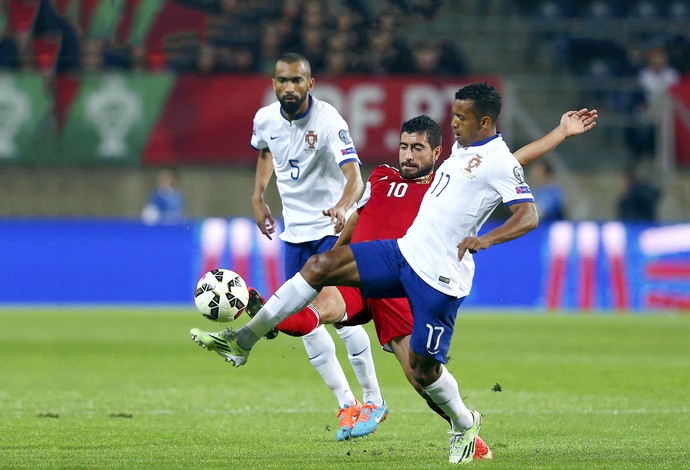 Portugal x Armênia - Nani (Foto: Efeservicios)