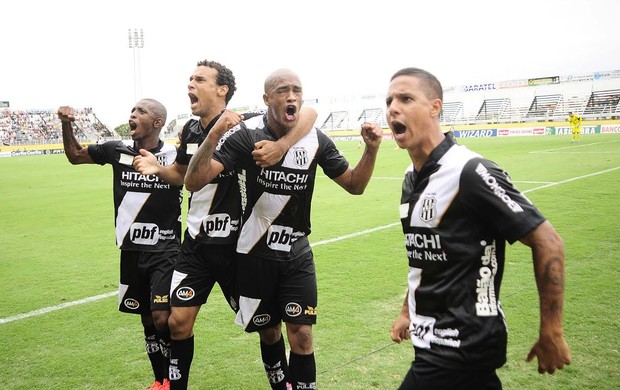 Ponte Preta Bragantino Série B (Foto: Marcos Ribolli)