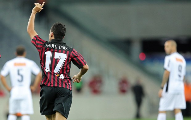 paulinho dias ATLÉTICO MG X ATLÉTICO PR (Foto: Getty Images)