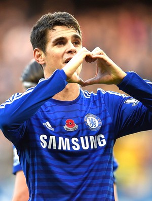 Oscar comemora gol do chelsea contra o Queens Park Rangers (Foto: Getty Images)