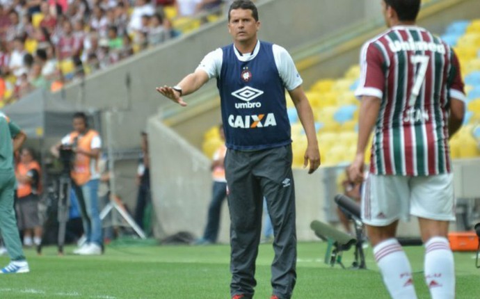 Claudinei Oliveira, técnico do Atlético-PR (Foto: Gustavo Oliveira/ Site oficial Atlético-PR)