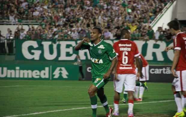 diones chapecoense inter  (Foto: Cleberson Silva / Chapecoense)