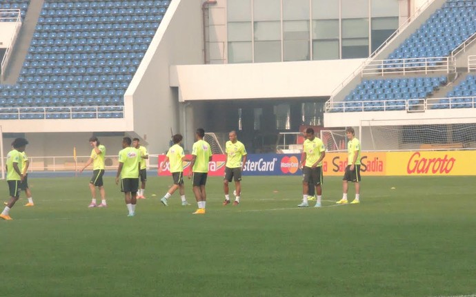 Seleção brasileira, treino Pequim (Foto: Alexandre Lozetti)