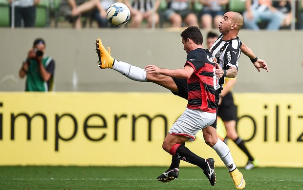 diego tardelli juan atletico-mg x vitoria (Foto: Getty Images)