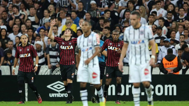 cleo Atlético-PR x Corinthians (Foto: Getty Images)