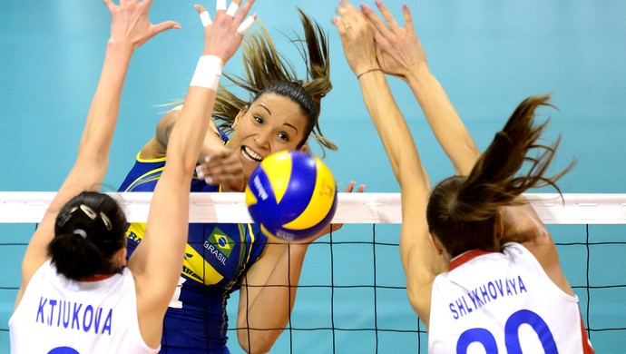 Tandara vôlei Brasil feminino na Suíça (Foto: EFE)