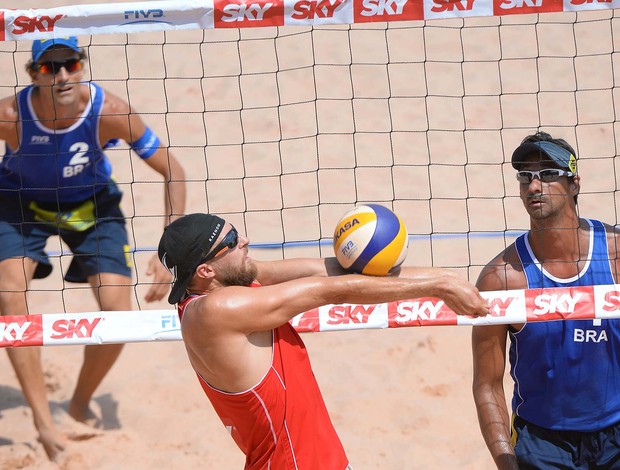 Ricardo e Emanuel (Foto: Divulgação/FIVB)