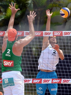 Márcio e Fábio Luiz vôlei de praia (Foto: Divulgação/FIVB)