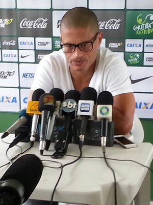 Alex anuncia que irá se aposentar no final de 2014 (Foto: Jairton Conceição )