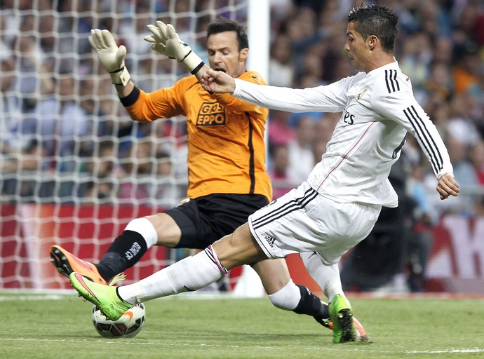 Cristiano Ronaldo, Real Madrid x Elche (Foto: EFE)