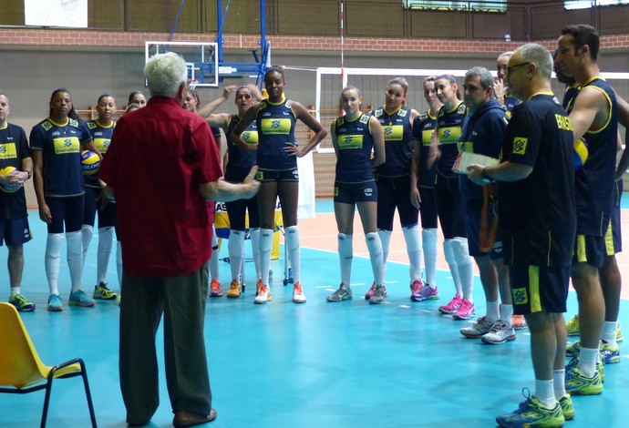 Toroca e Neuri, vôlei feminino (Foto: Lydia Gismondi)