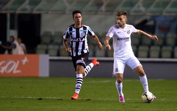 Santos x Figueirense (Foto: Delamonica / Ag. Estado)