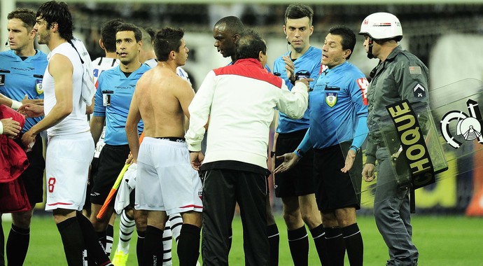 muricy são paulo  arbitragem (Foto: Marcos Ribolli)