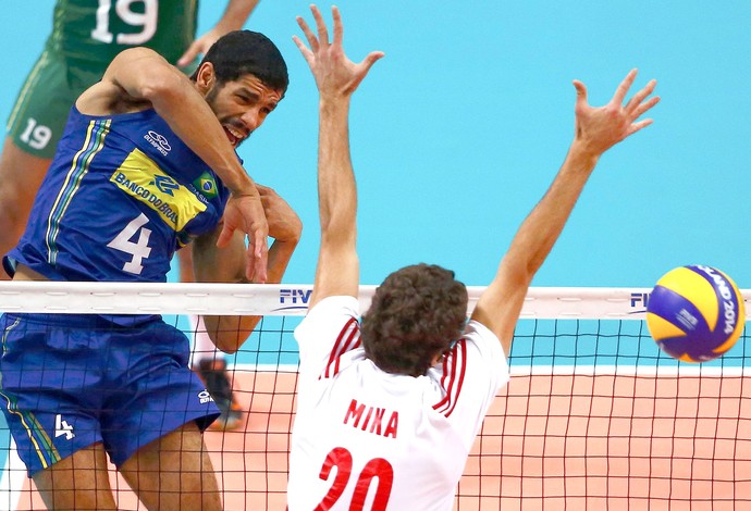 Walalce, Brasil X Polônia - Mundial de vôlei (Foto: Agência Reuters)