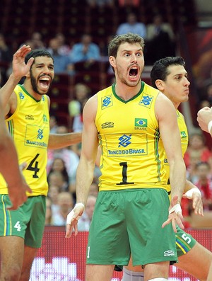 Bruno, Comemoração do Brasil contra a França- Mundial de vôlei (Foto: Divulgação / FIVB)