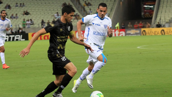 Ceará x Avaí - Magno Alves (Foto: Agência Estado)