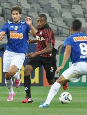 Atlético-PR perde para o Cruzeiro no Mineirão (Foto: Maurício Mano/ Site oficial Atlético-PR)