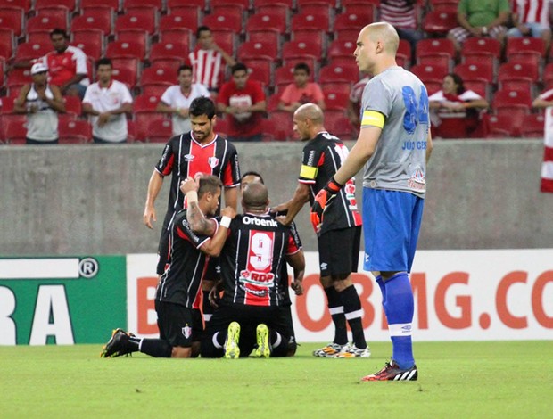 Joinville contra o Náutico (Foto: José Carlos Fornér/JEC)