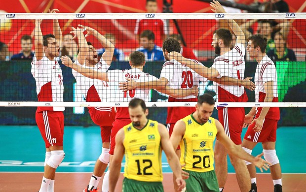 comemoração da Polônia contra o Brasil - Mundial de vôlei (Foto: Agência Reuters)