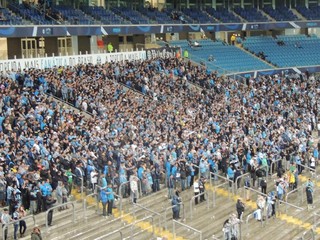 Torcida Geral Grêmio Arena (Foto: Tomás Hammes / GloboEsporte.com)