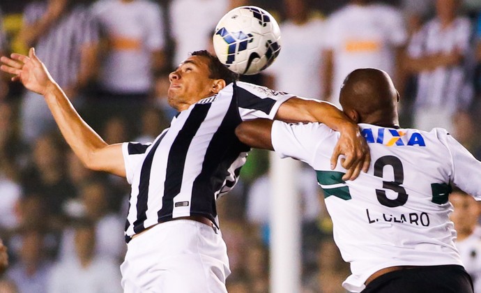 leandro damiao santos x coritiba (Foto: Getty Images)