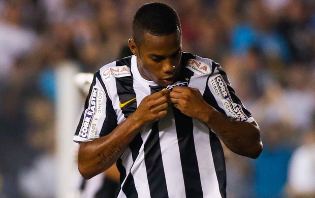 robinho santos x coritiba (Foto: Getty Images)